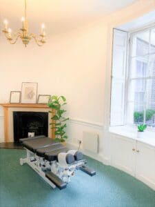London Chiropractic Clinic finding a chiropractor Chiropractor central London